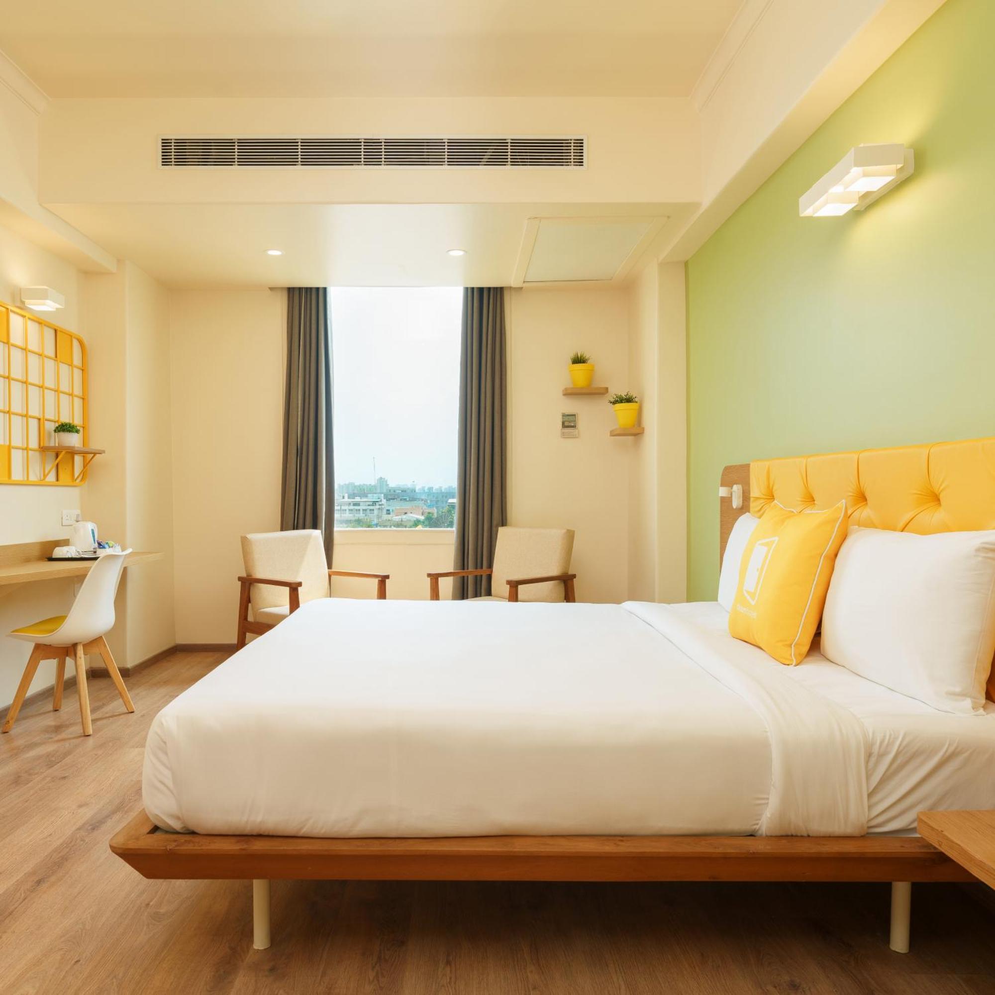 Bloom Hotel - Sector 62 Noida Exteriör bild